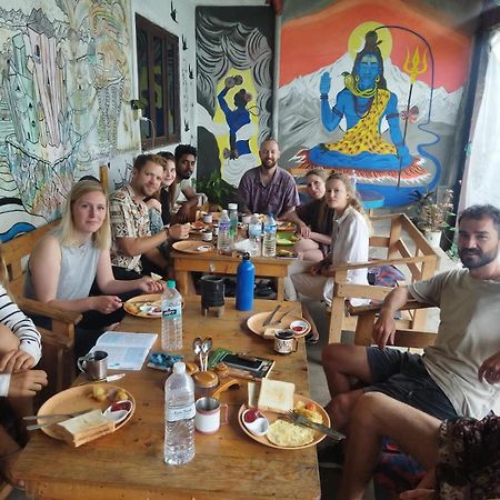 Pokhara Youth Hostel Екстер'єр фото