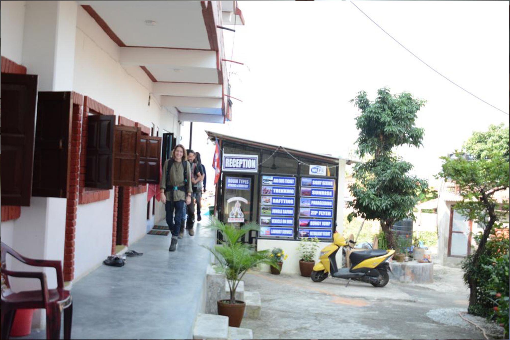 Pokhara Youth Hostel Екстер'єр фото